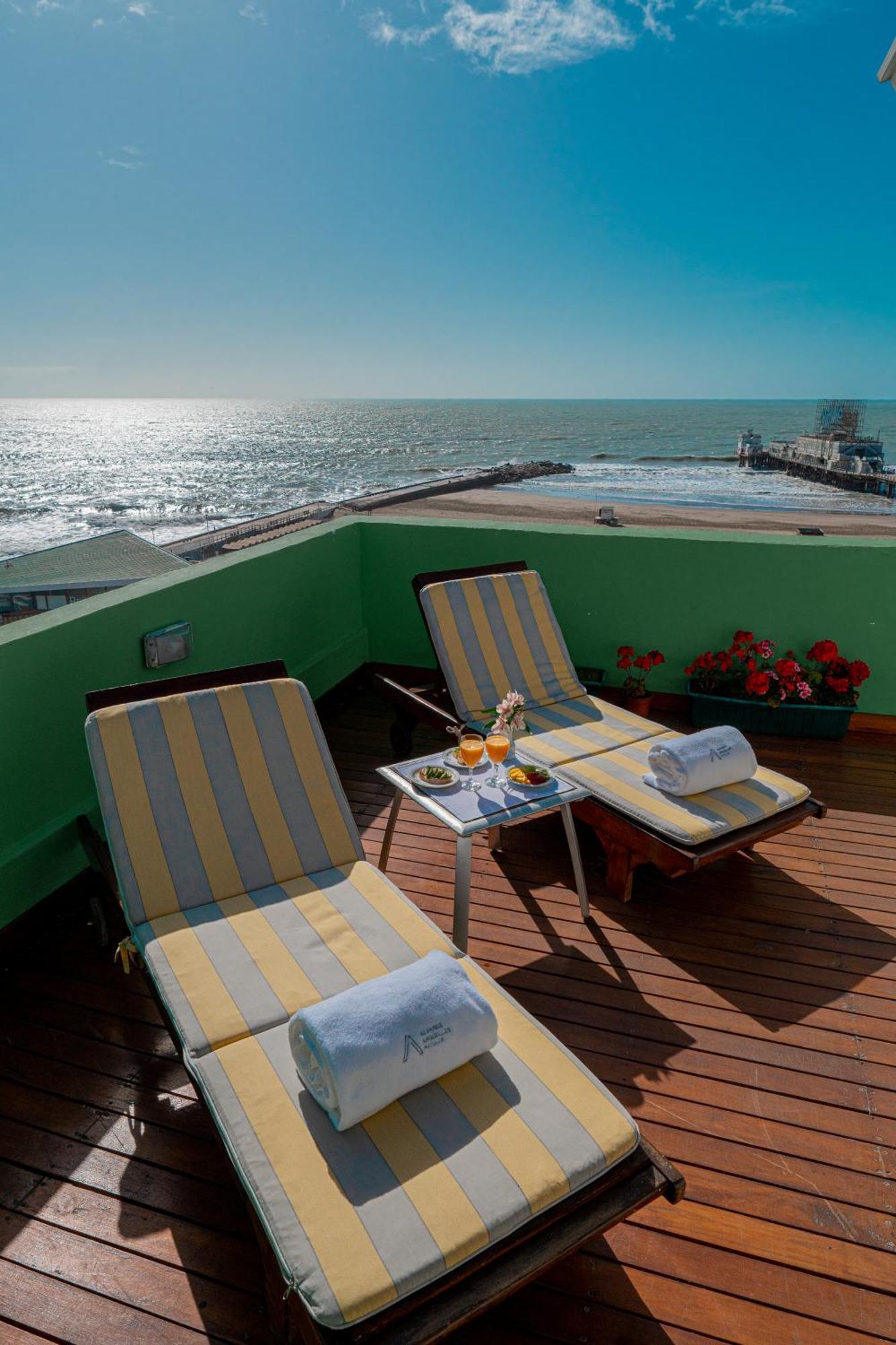 Hotel Iruna Mar del Plata Exteriör bild